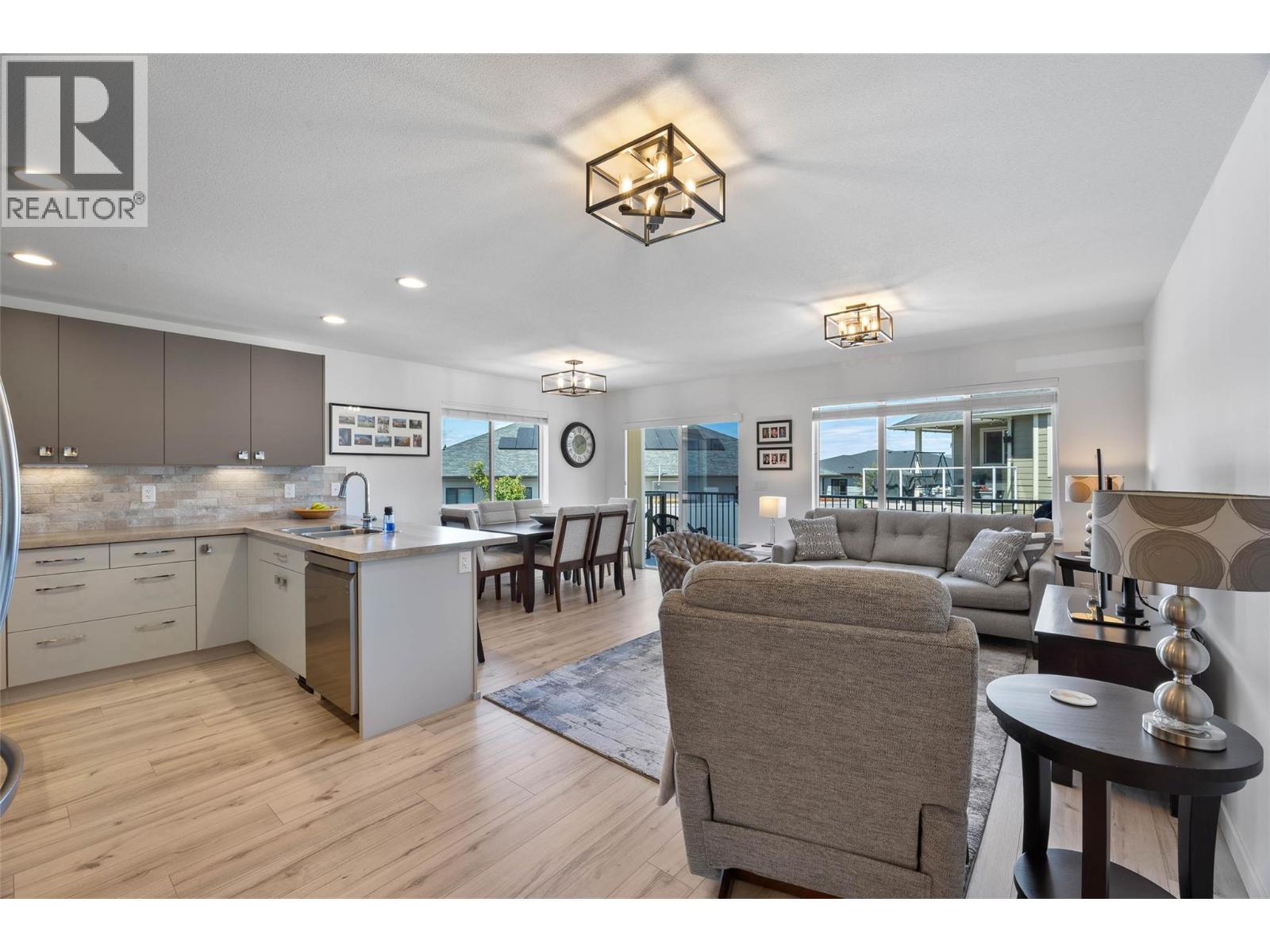 1323 Kinross Place Unit# 107, Kamloops, British Columbia  V1S 0E4 - Photo 12 - 10390002