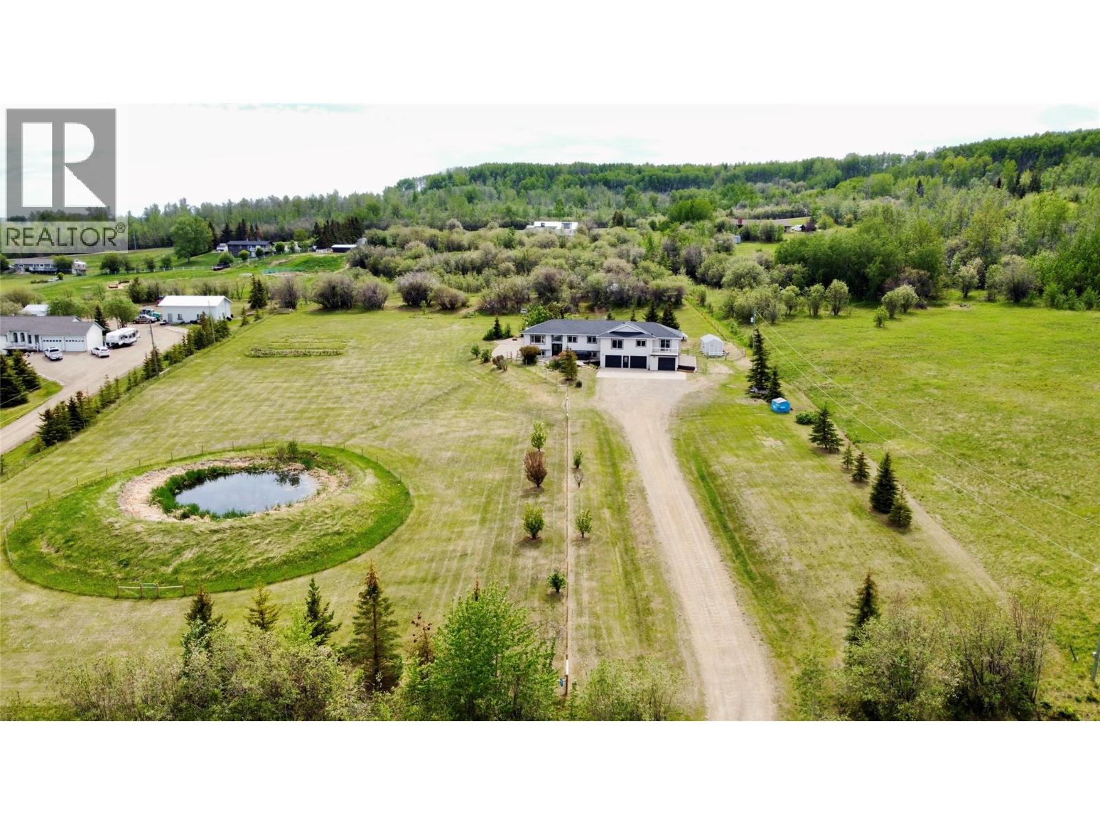 1037 Paradise Valley Subdivision, Dawson Creek, British Columbia  V1G 0H4 - Photo 1 - 10390129