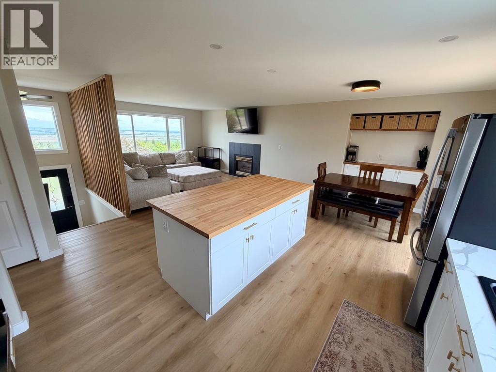 1037 Paradise Valley Subdivision, Dawson Creek, British Columbia  V1G 0H4 - Photo 4 - 10390129