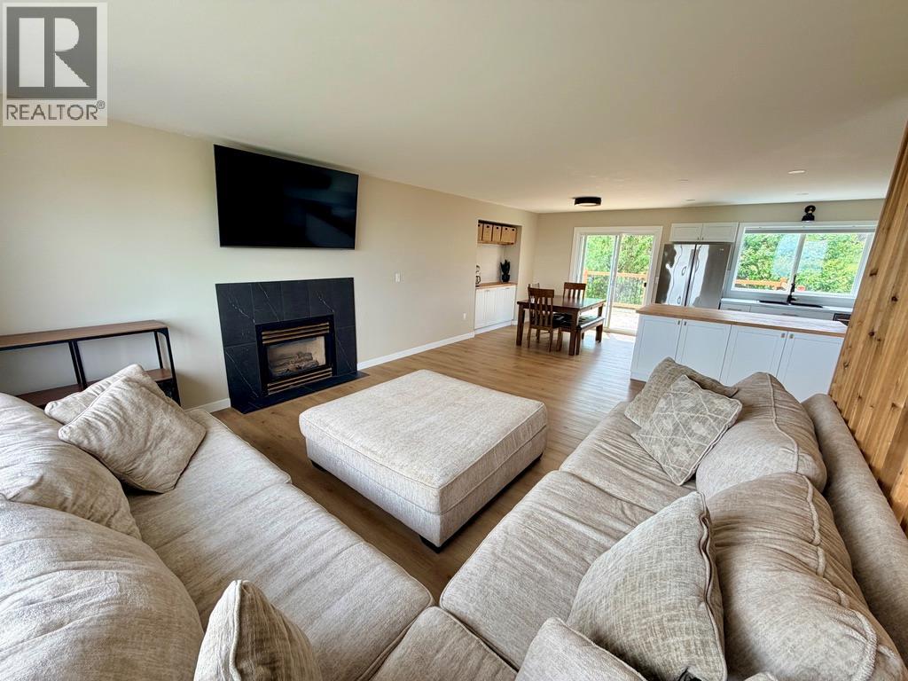 1037 Paradise Valley Subdivision, Dawson Creek, British Columbia  V1G 0H4 - Photo 6 - 10390129