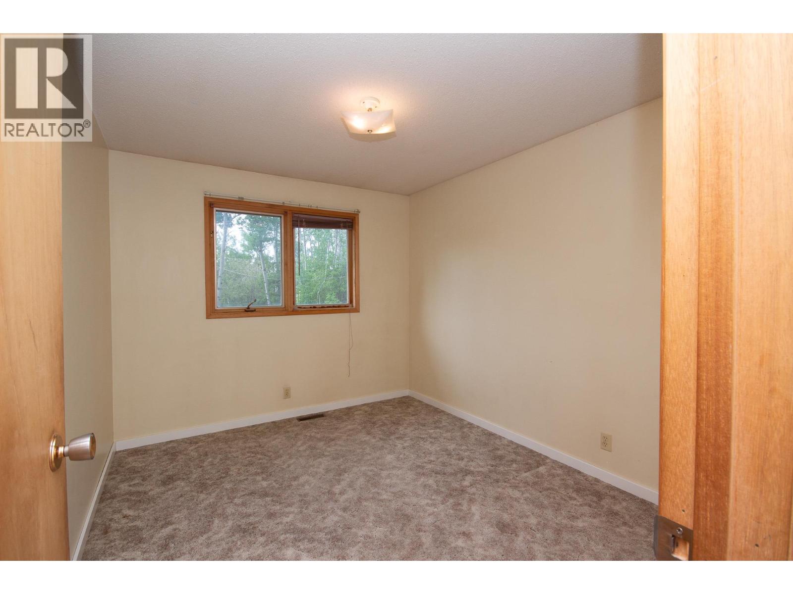 9616 227 Road, Dawson Creek, British Columbia  V1G 4T9 - Photo 12 - 10390128