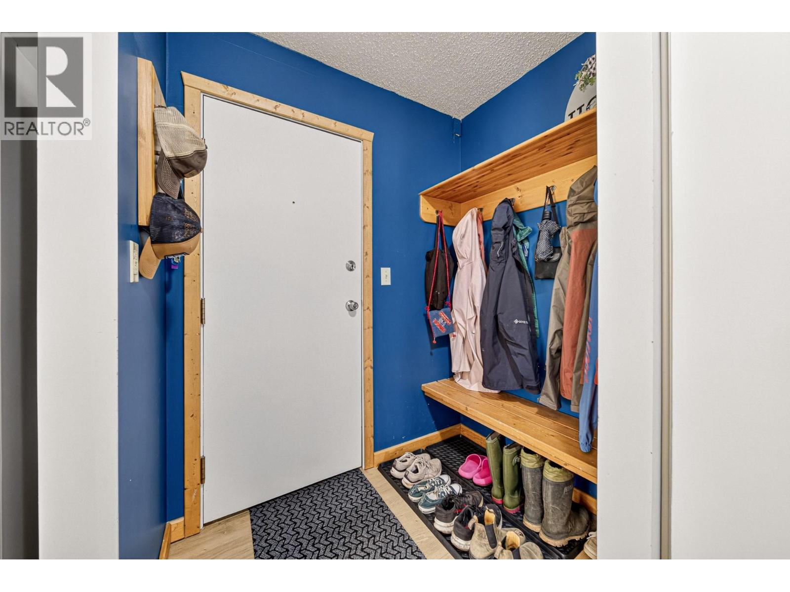 65 Cokato Road Unit# 308, Fernie, British Columbia  V0B 1M4 - Photo 2 - 10389610