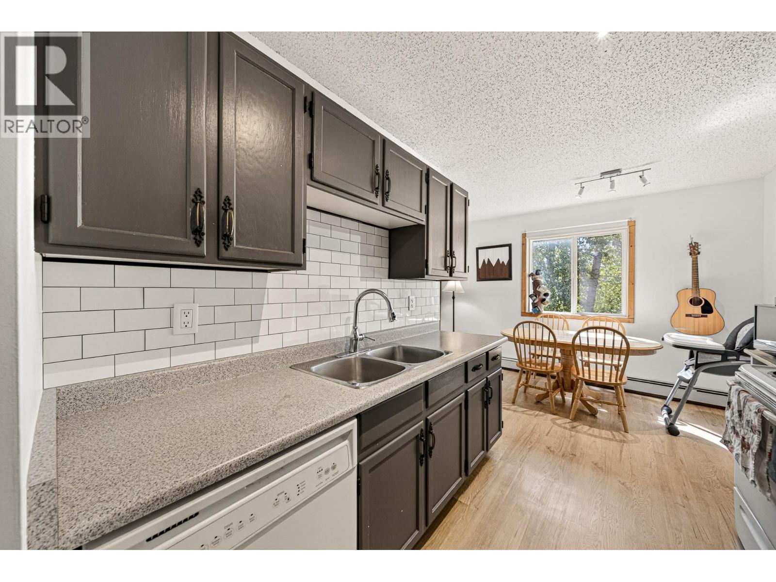 65 Cokato Road Unit# 308, Fernie, British Columbia  V0B 1M4 - Photo 4 - 10389610
