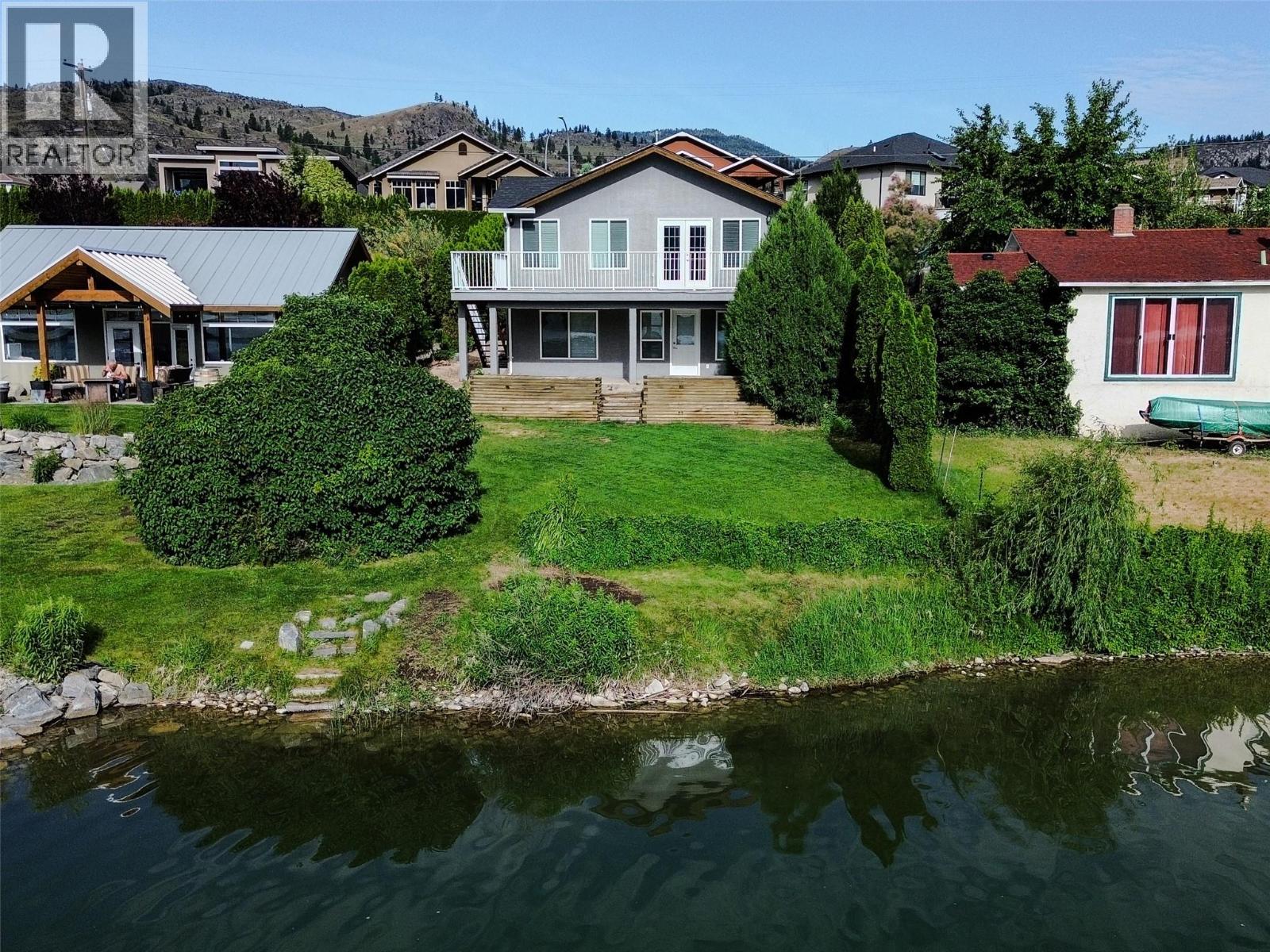 6905 Lakseide Drive, Oliver, British Columbia  V0H 1T4 - Photo 1 - 10387995
