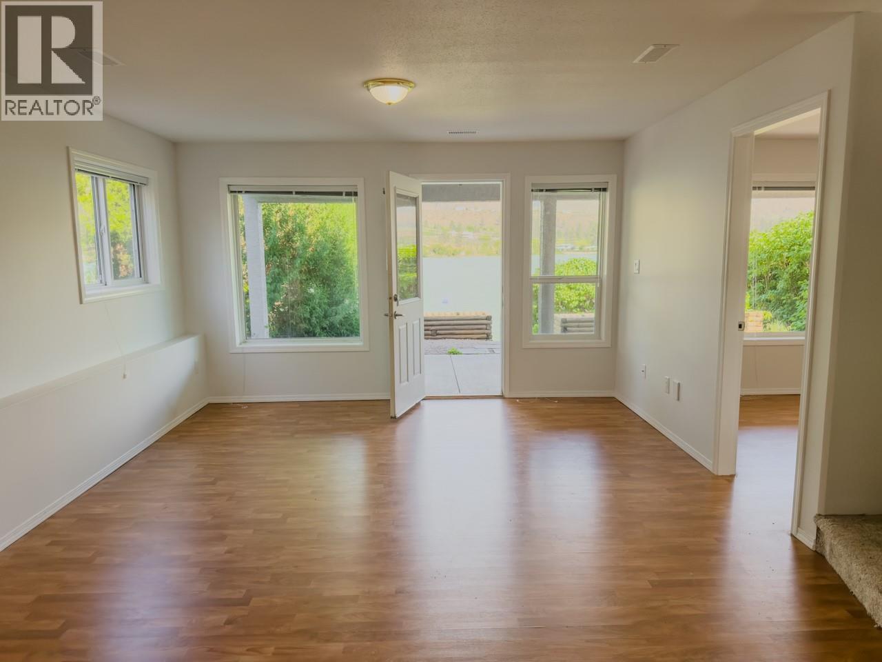 6905 Lakseide Drive, Oliver, British Columbia  V0H 1T4 - Photo 21 - 10387995