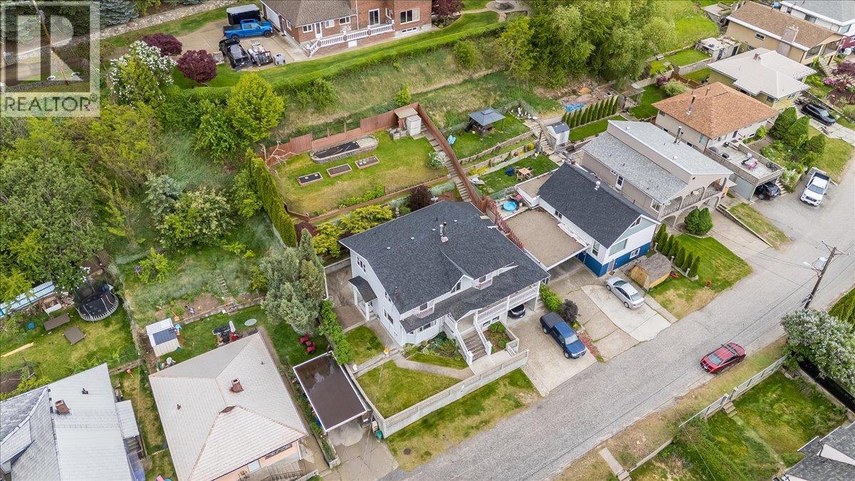 128 Colley Street, Warfield, British Columbia  V1R 2M2 - Photo 44 - 10388434