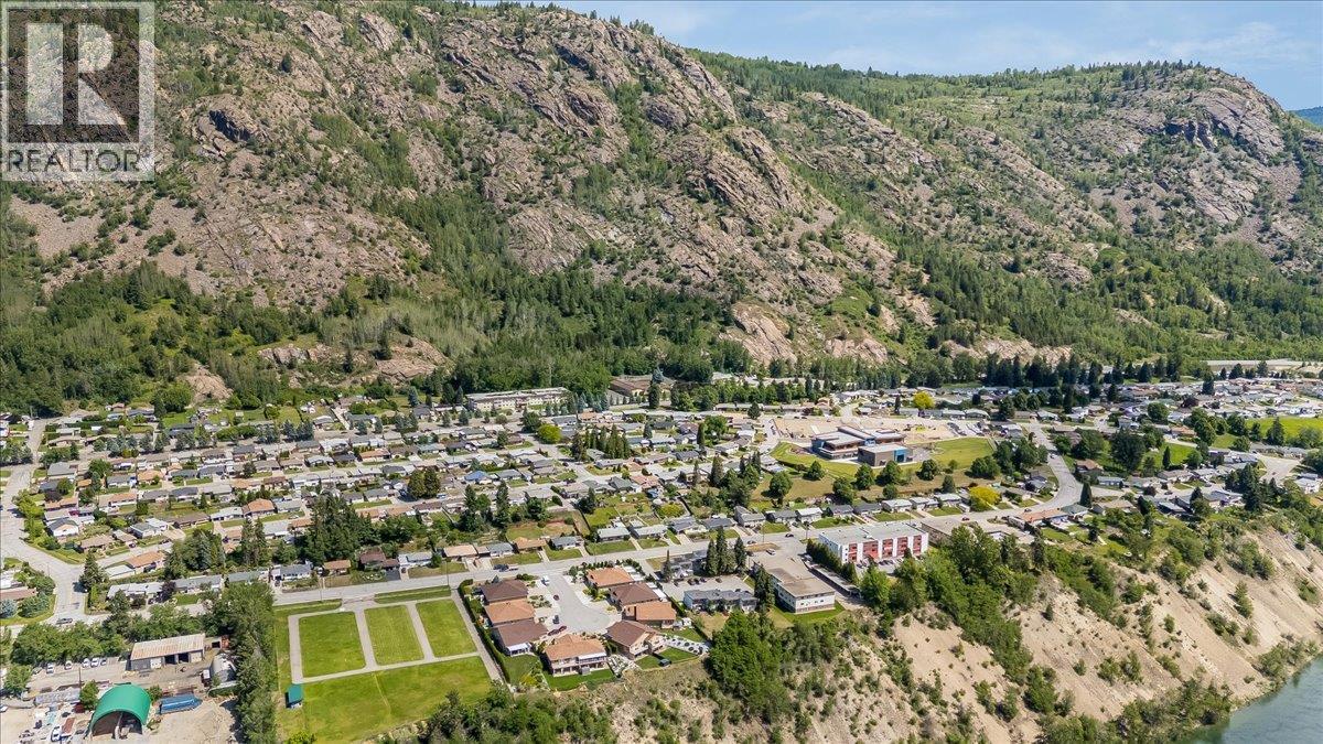 1214 Heather Place, Trail, British Columbia  V1R 4Y2 - Photo 64 - 10389869