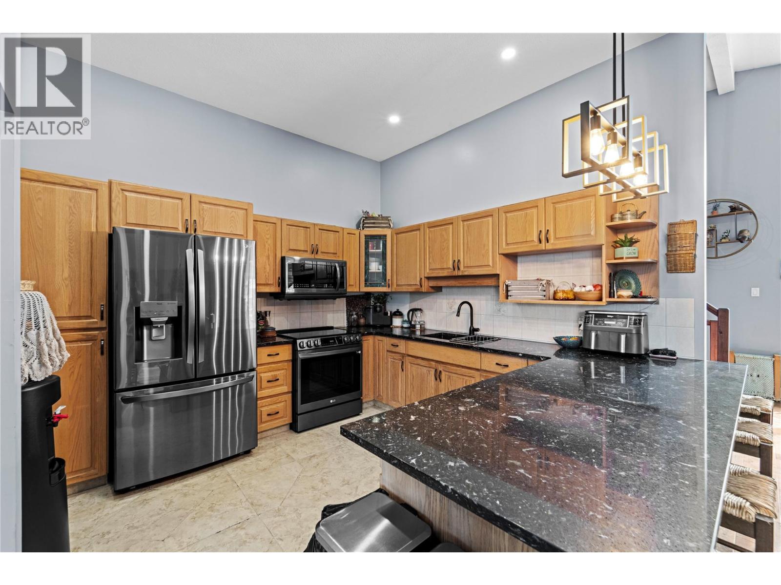 1732 Granite Avenue, Merritt, British Columbia  V1K 1B8 - Photo 11 - 10390174