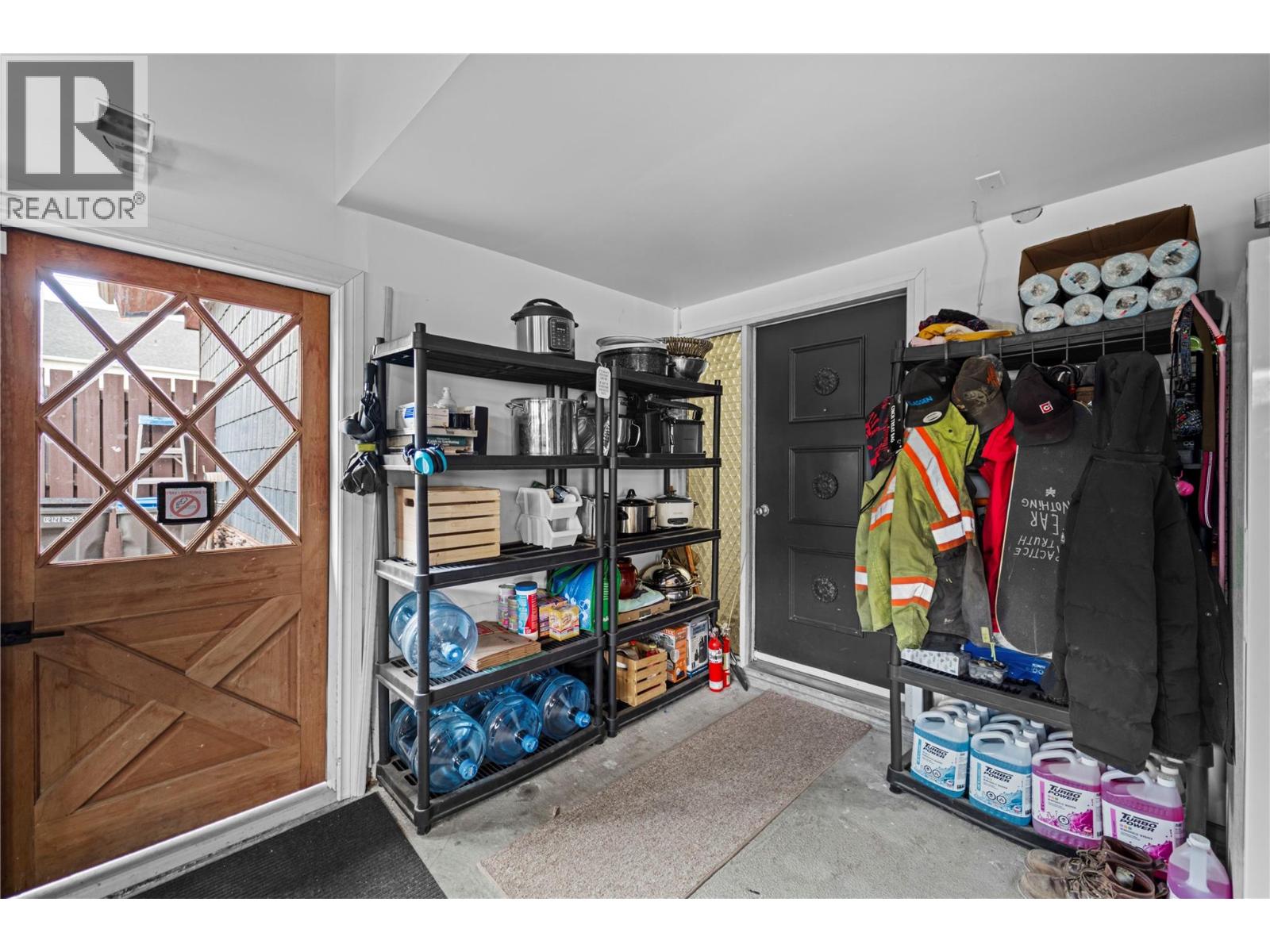 1732 Granite Avenue, Merritt, British Columbia  V1K 1B8 - Photo 4 - 10390174