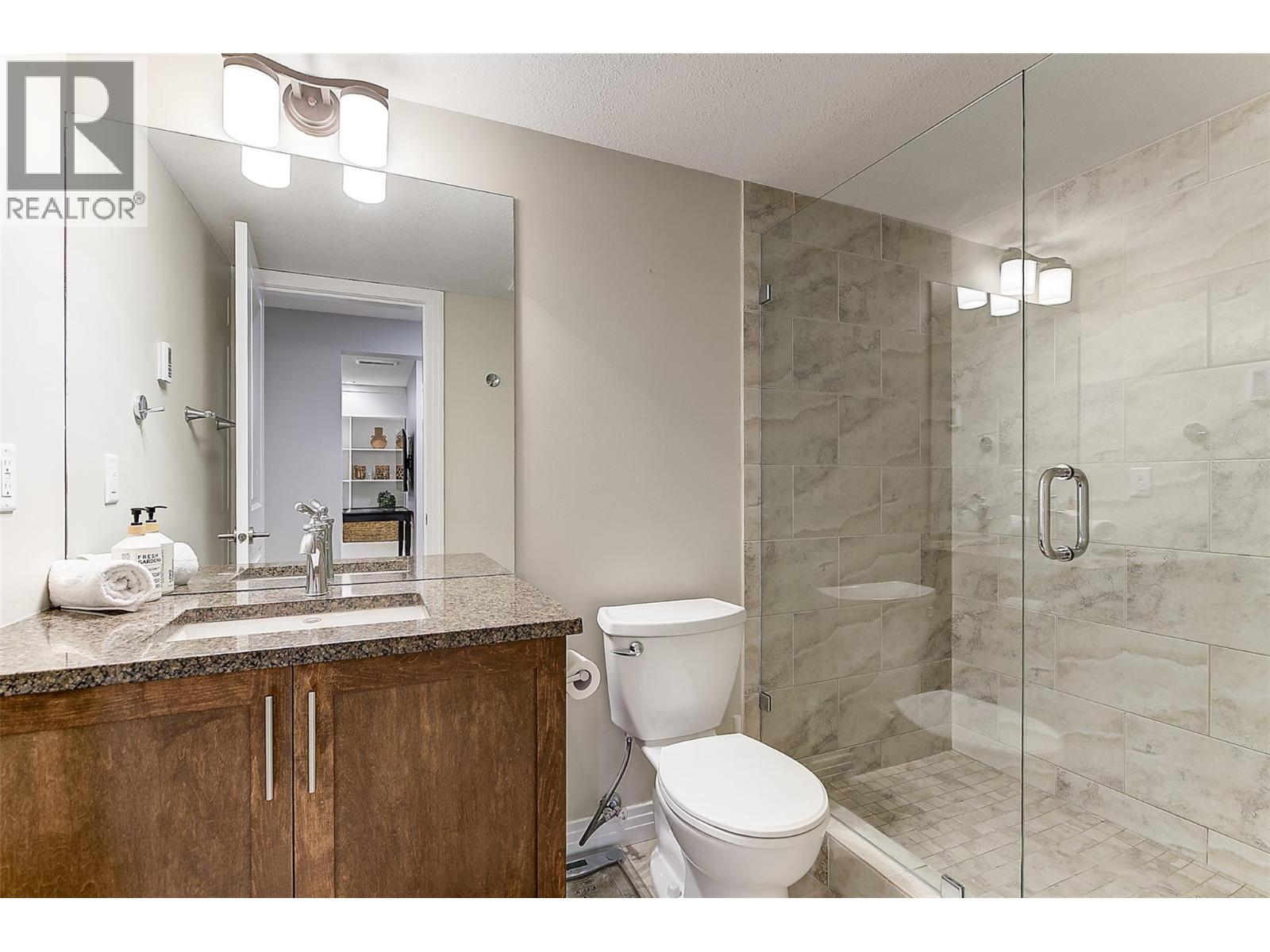 328 Providence Avenue Unit# 19, Kelowna, British Columbia  V1W 5A5 - Photo 28 - 10390135