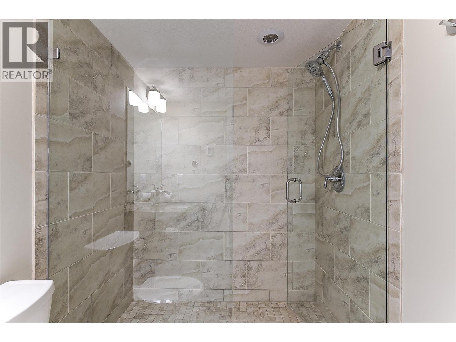 328 Providence Avenue Unit# 19, Kelowna, British Columbia  V1W 5A5 - Photo 29 - 10390135