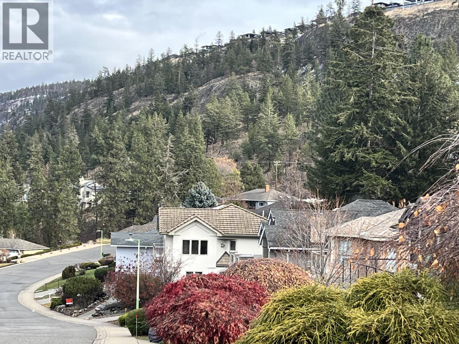 183 Magic Drive, Kelowna, British Columbia  V1V 1N2 - Photo 43 - 10390167
