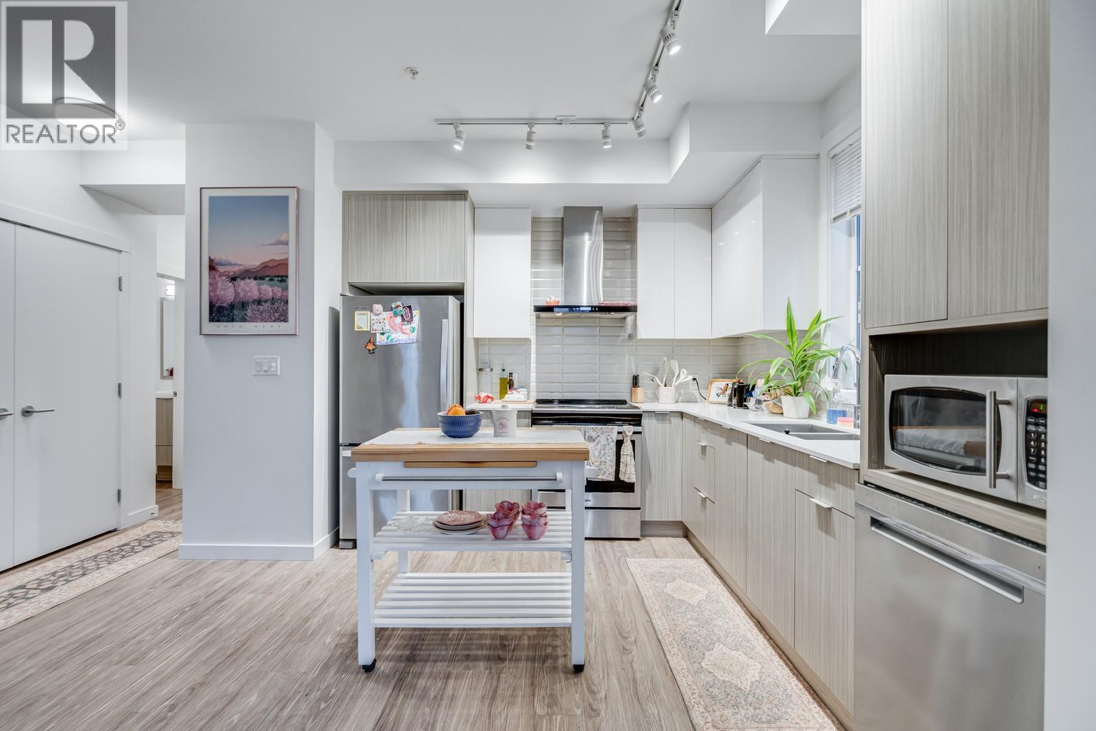 1800 Richter Street Unit# 115, Kelowna, British Columbia  V1Y 6C7 - Photo 4 - 10390049