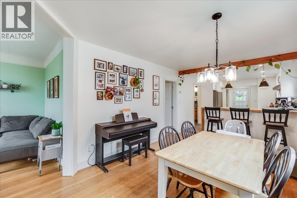 720 Latimer Street, Nelson, British Columbia  V1L 4V4 - Photo 13 - 10389936