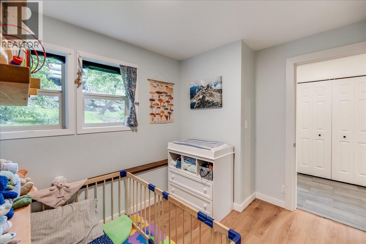 720 Latimer Street, Nelson, British Columbia  V1L 4V4 - Photo 37 - 10389936