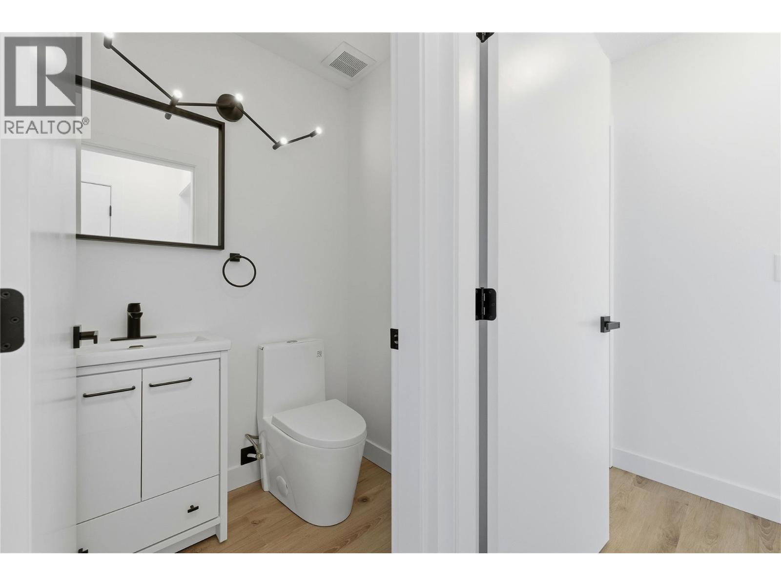 3906 Harding Road, West Kelowna, British Columbia  V4T 2J9 - Photo 49 - 10388134