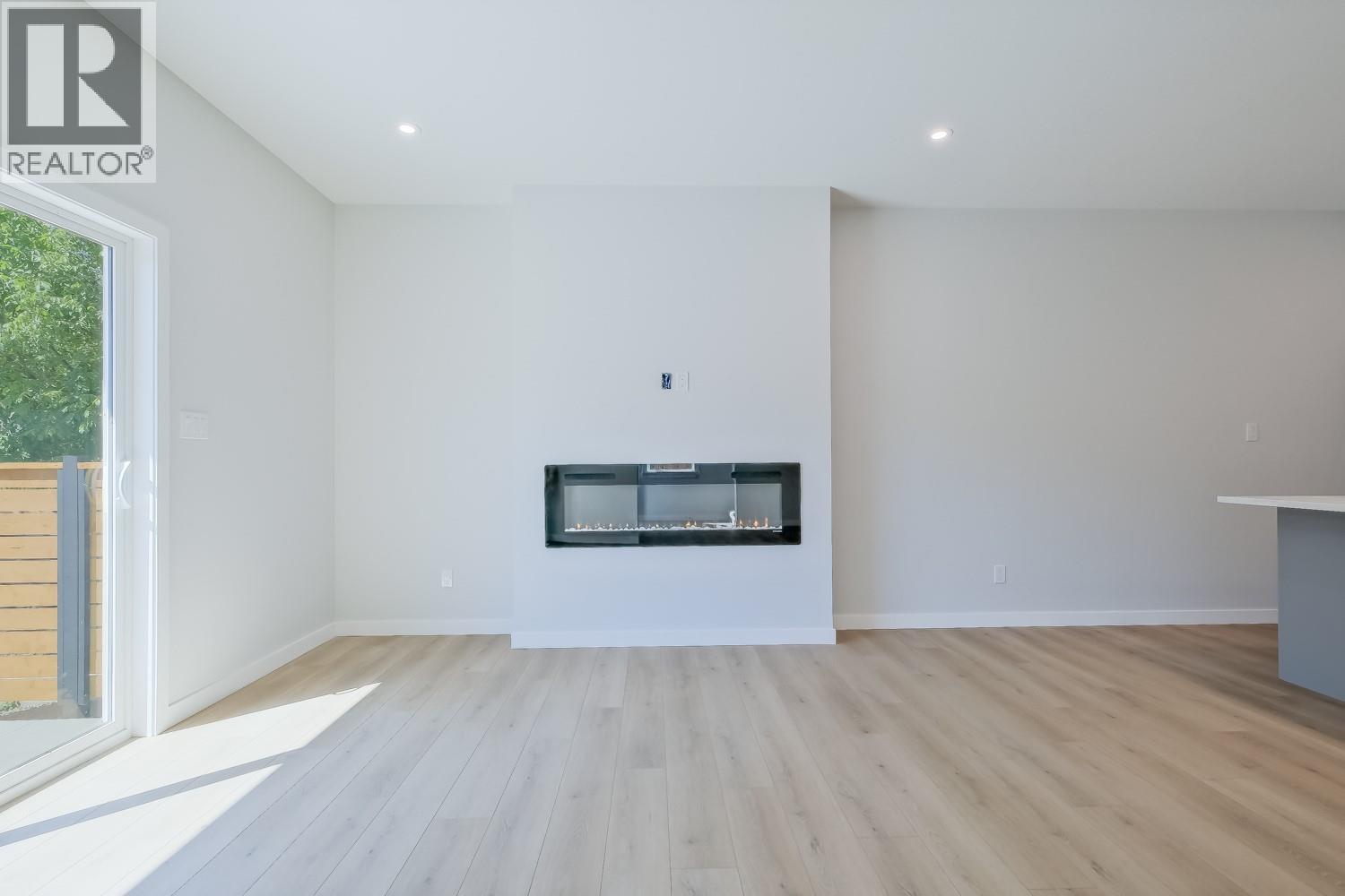 177 Kirkpatrick Avenue Unit# 102, Penticton, British Columbia  V2A 3P4 - Photo 9 - 10390192