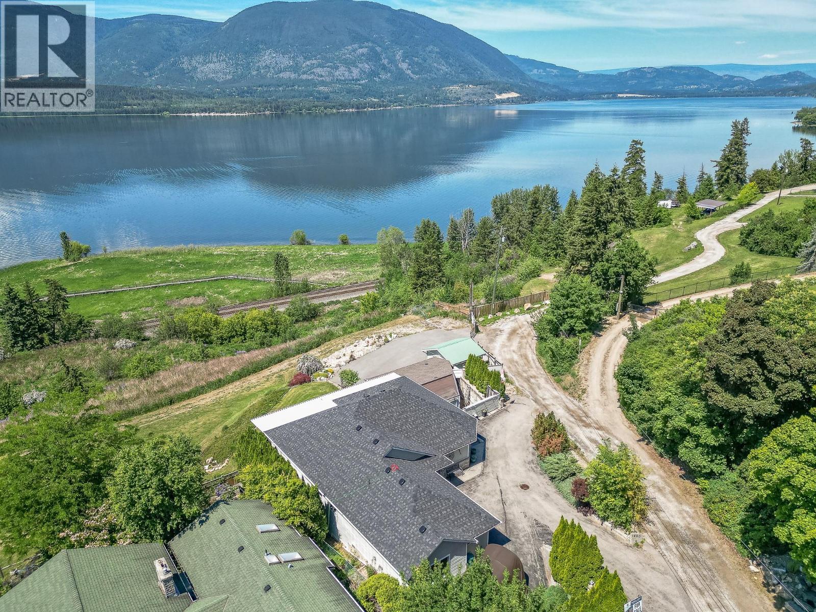 1660 28 Avenue Ne, Salmon Arm, British Columbia  V1E 3X2 - Photo 56 - 10389691
