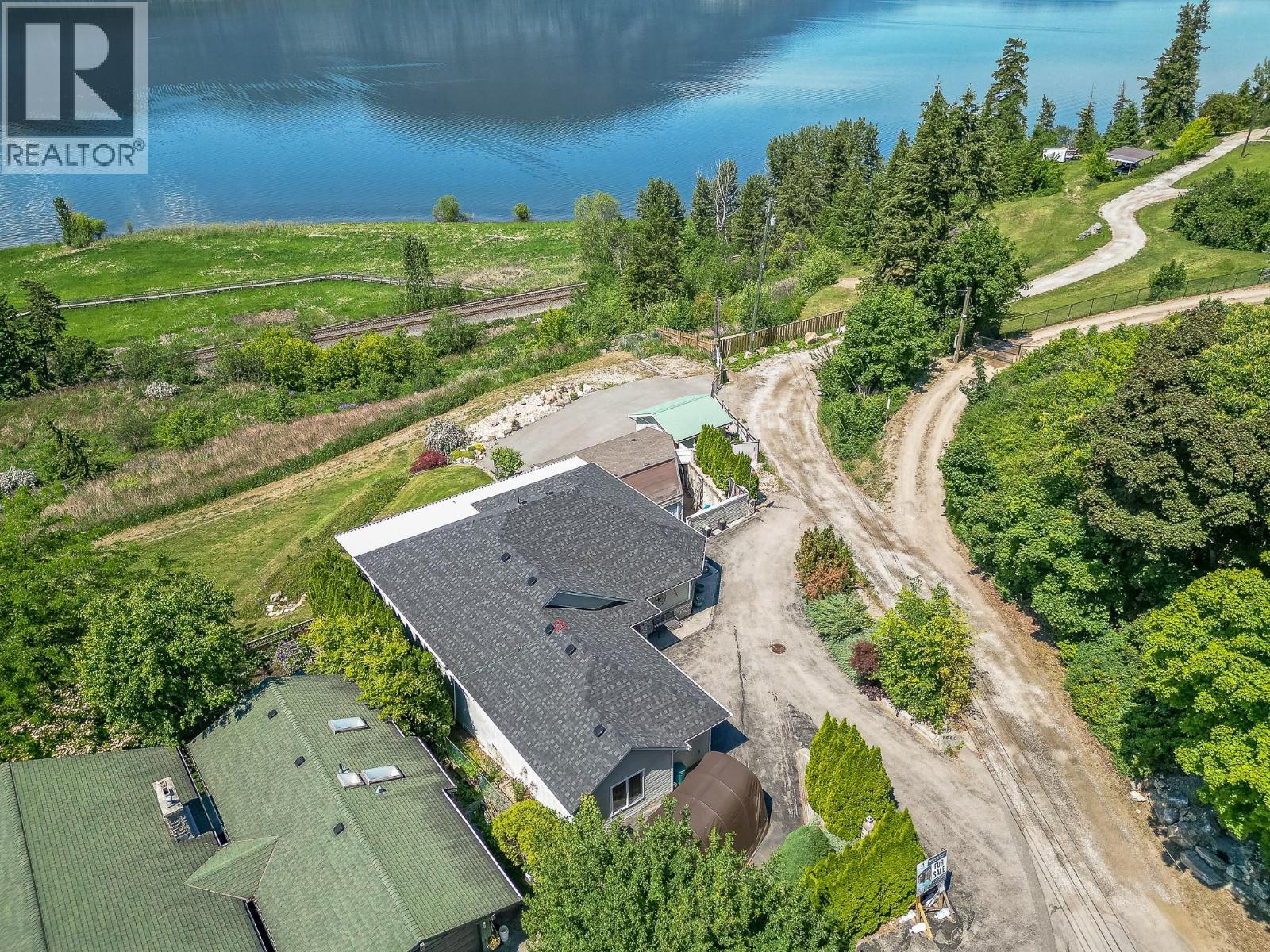 1660 28 Avenue Ne, Salmon Arm, British Columbia  V1E 3X2 - Photo 64 - 10389691