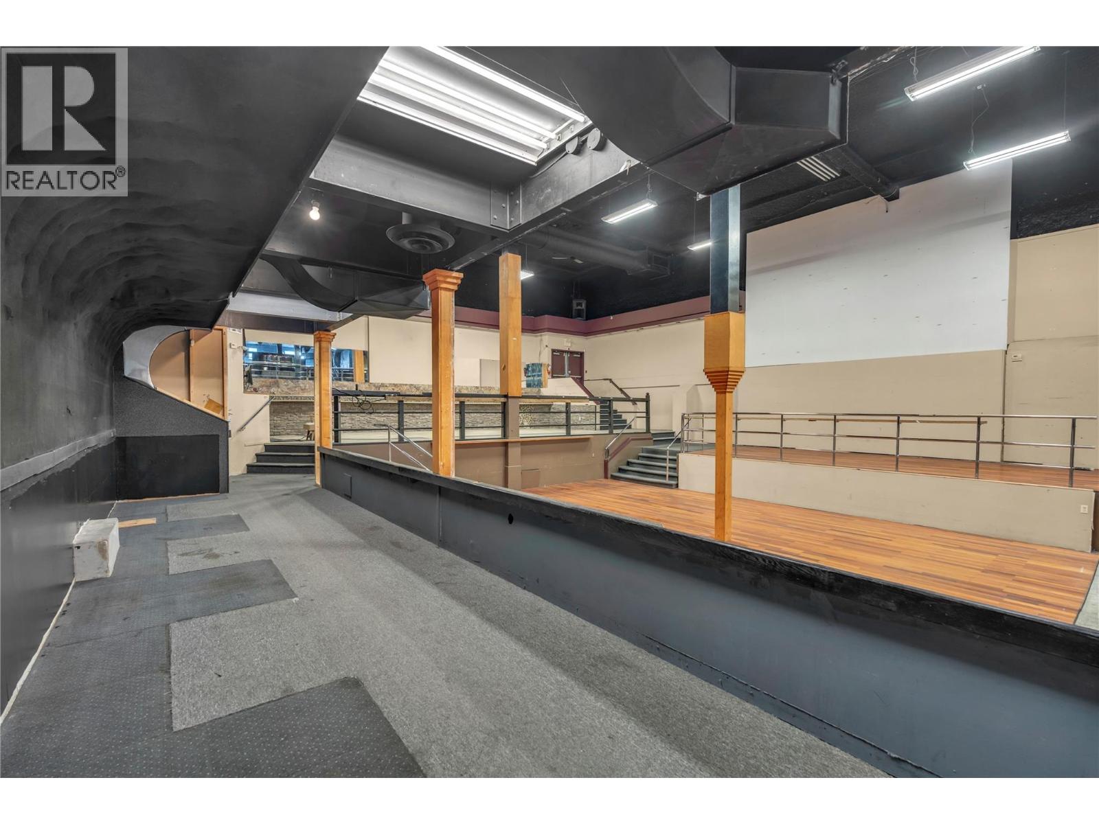 333 Main Street, Penticton, British Columbia  V2A 5B7 - Photo 21 - 10389341