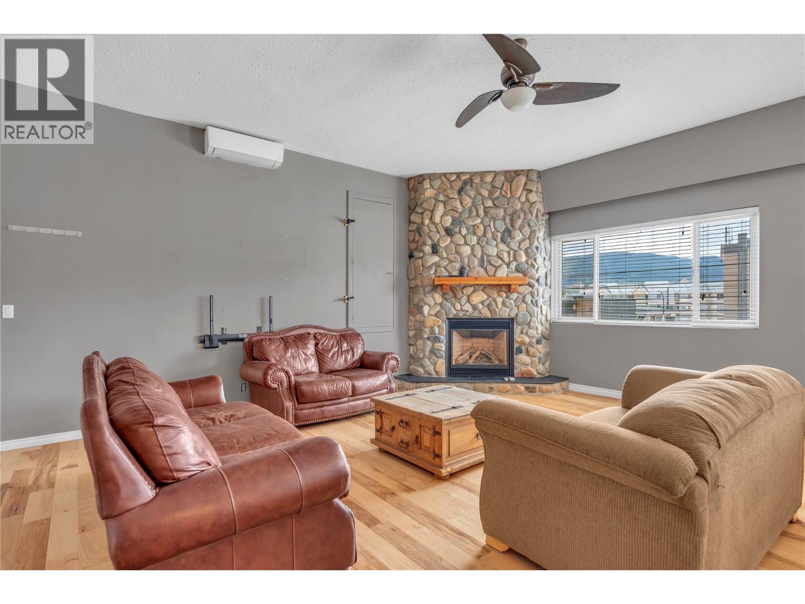 333 Main Street, Penticton, British Columbia  V2A 5B7 - Photo 54 - 10389341