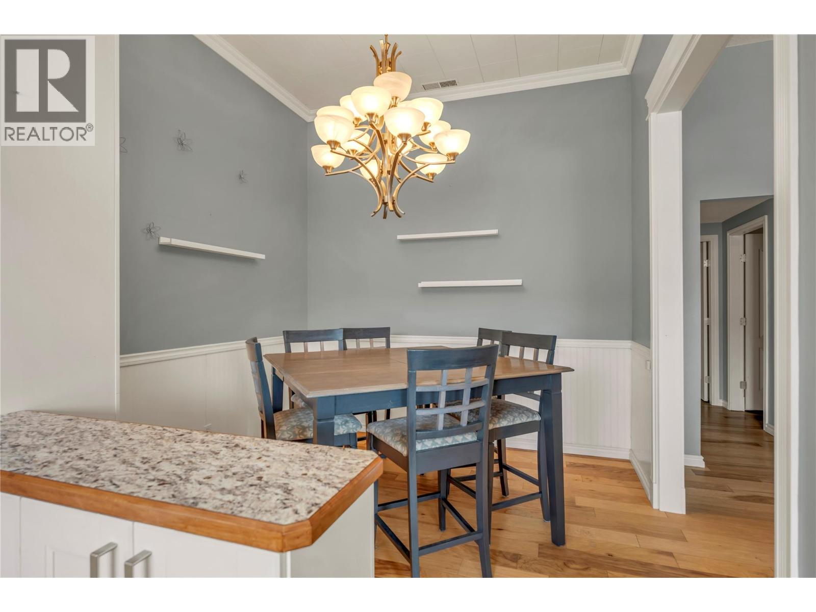 333 Main Street, Penticton, British Columbia  V2A 5B7 - Photo 60 - 10389341