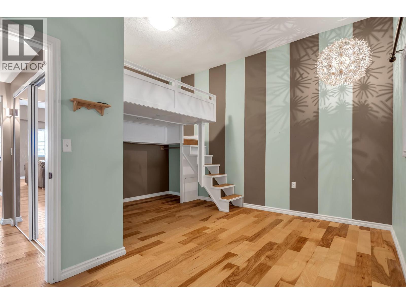 333 Main Street, Penticton, British Columbia  V2A 5B7 - Photo 62 - 10389341