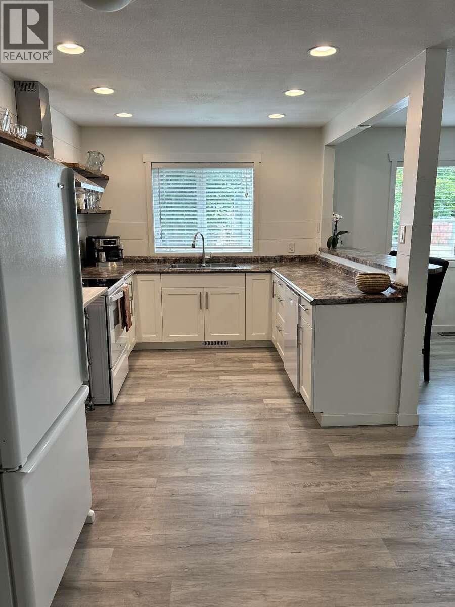 453 Alexander Avenue, Penticton, British Columbia  V2A 1E6 - Photo 10 - 10390201