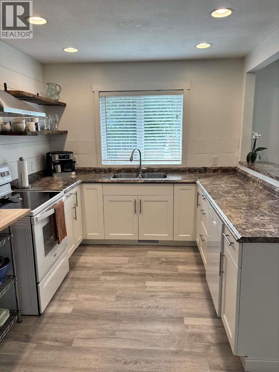 453 Alexander Avenue, Penticton, British Columbia  V2A 1E6 - Photo 14 - 10390201