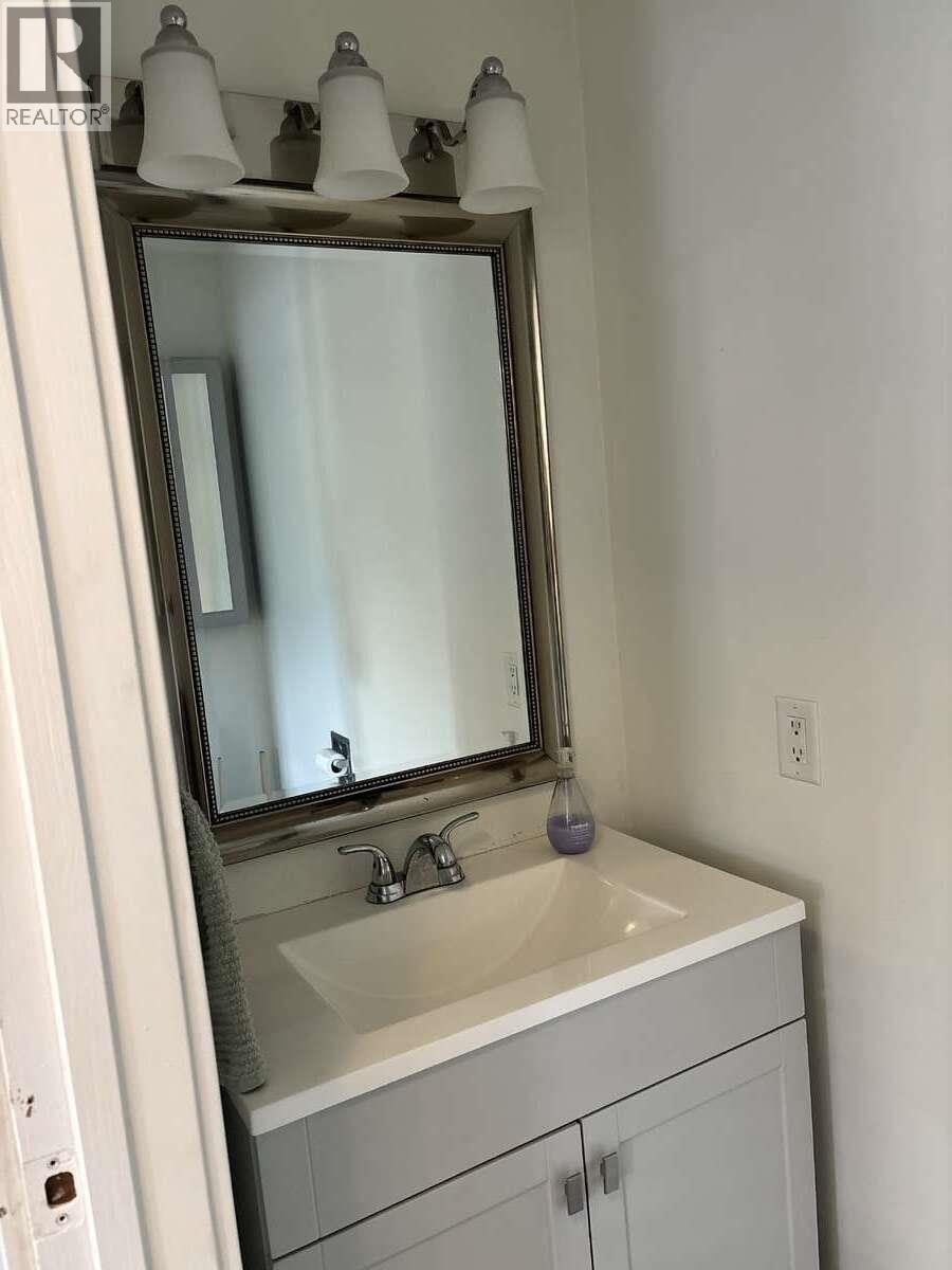 453 Alexander Avenue, Penticton, British Columbia  V2A 1E6 - Photo 22 - 10390201