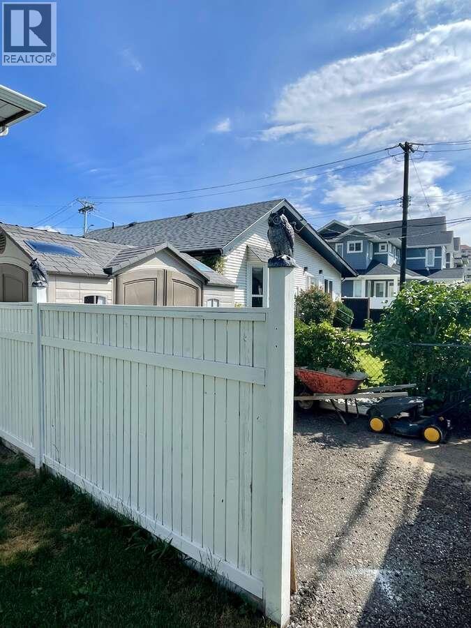 453 Alexander Avenue, Penticton, British Columbia  V2A 1E6 - Photo 50 - 10390201