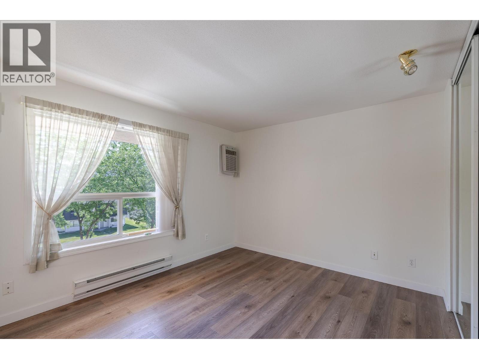 1750 Atkinson Street Unit# 302, Penticton, British Columbia  V2A 7M6 - Photo 16 - 10390050