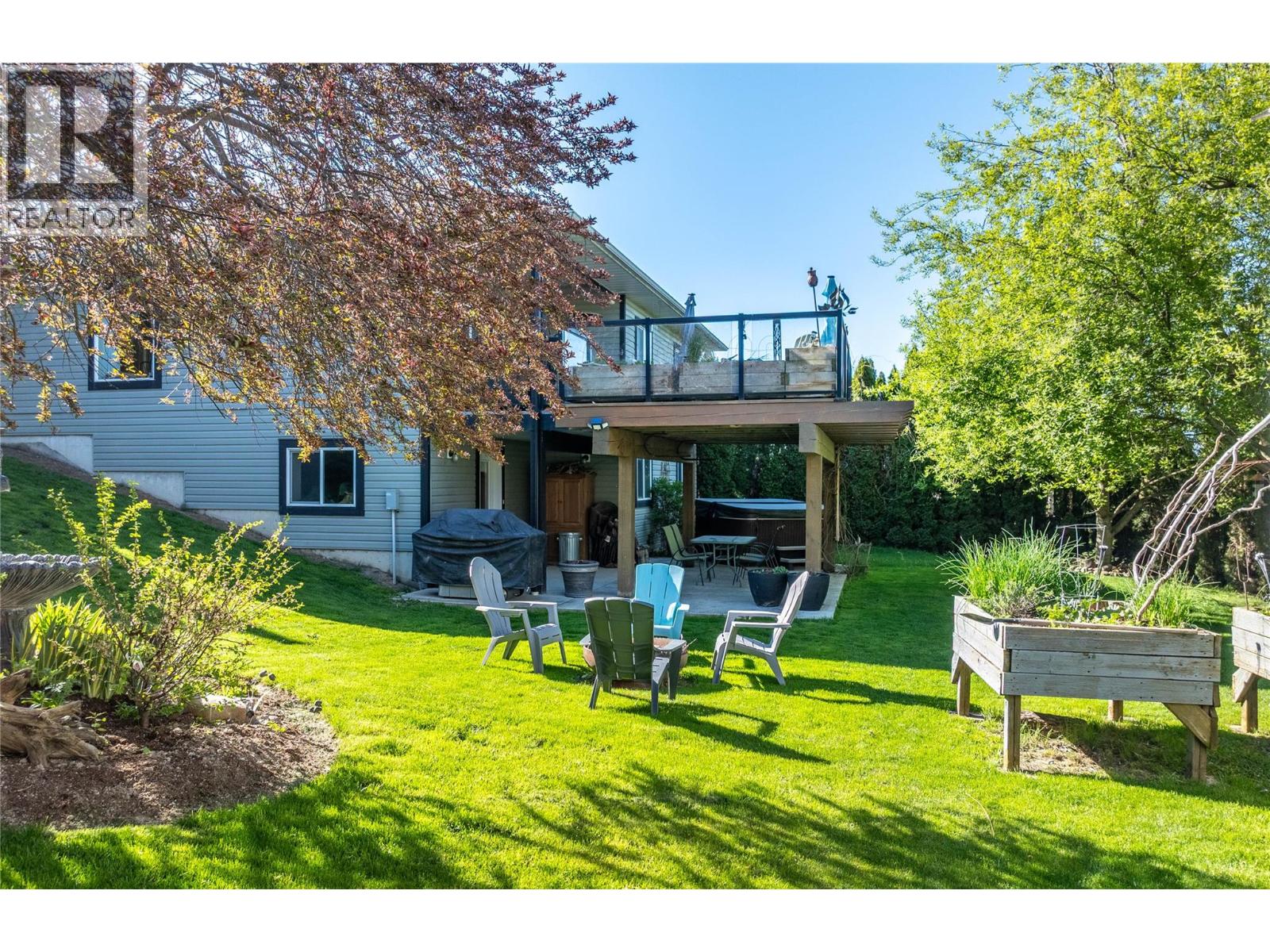 235 3rd Avenue S, Creston, British Columbia  V0B 1G3 - Photo 5 - 10390003
