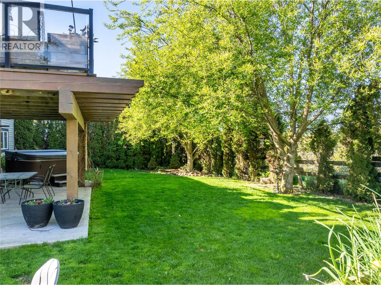 235 3rd Avenue S, Creston, British Columbia  V0B 1G3 - Photo 6 - 10390003