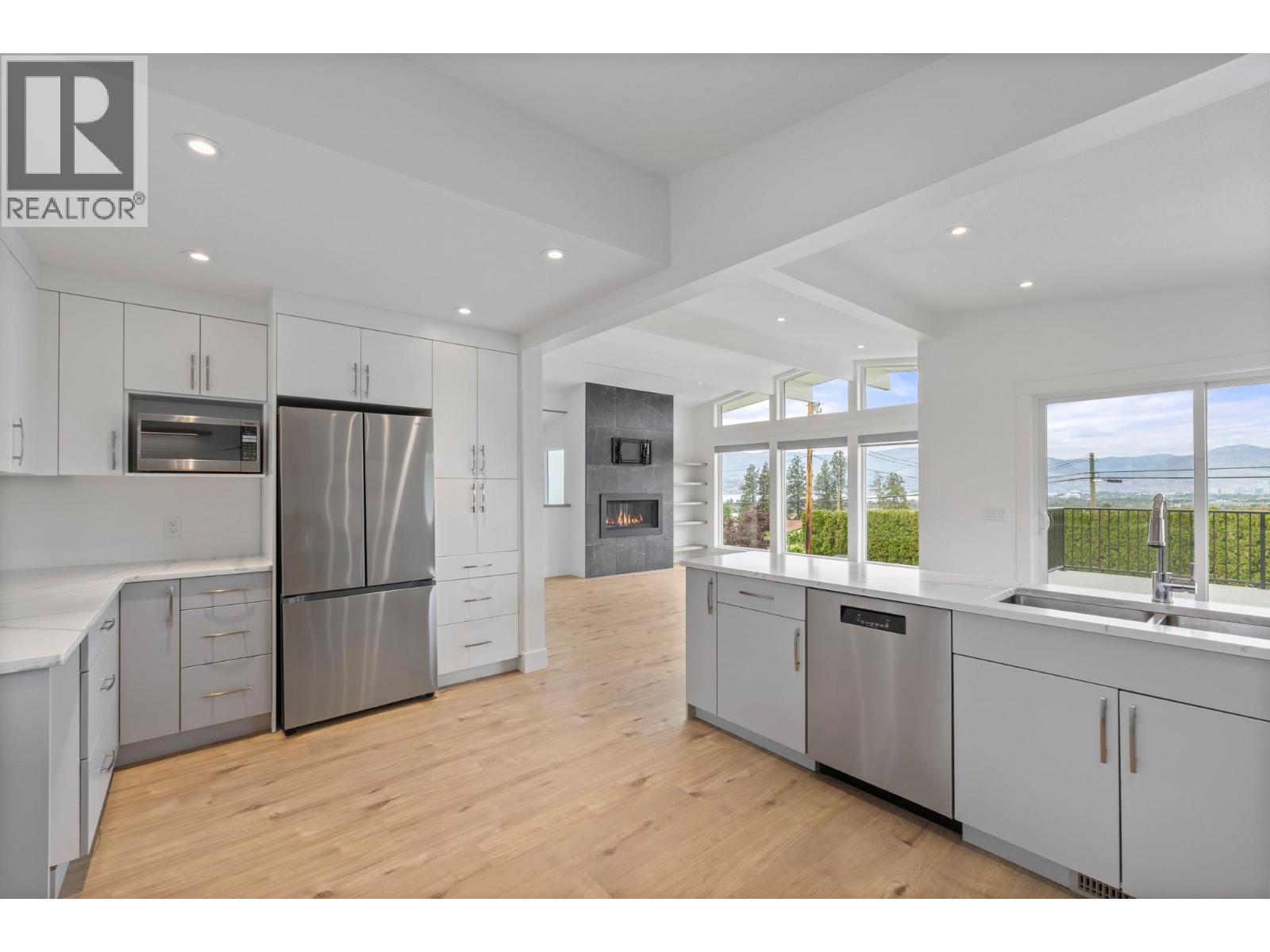 1315 Dehart Road, Kelowna, British Columbia  V1W 4N3 - Photo 19 - 10389704