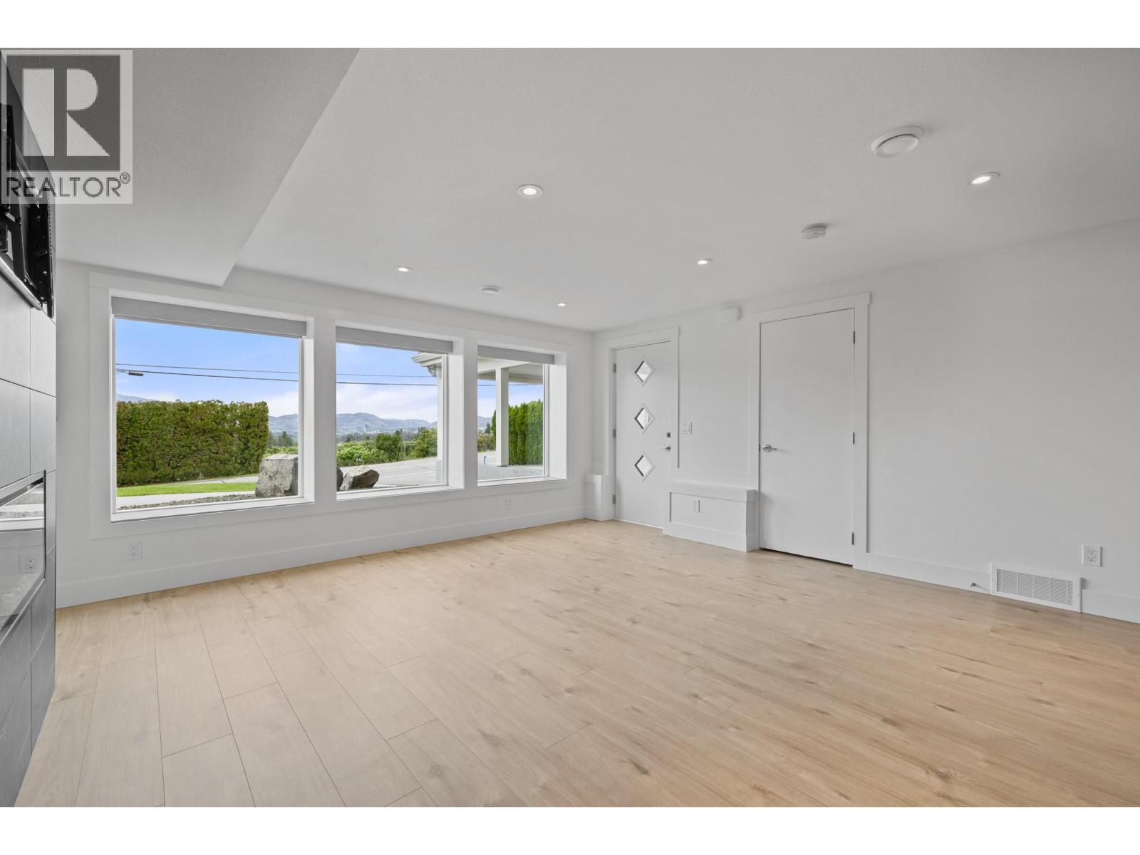 1315 Dehart Road, Kelowna, British Columbia  V1W 4N3 - Photo 45 - 10389704