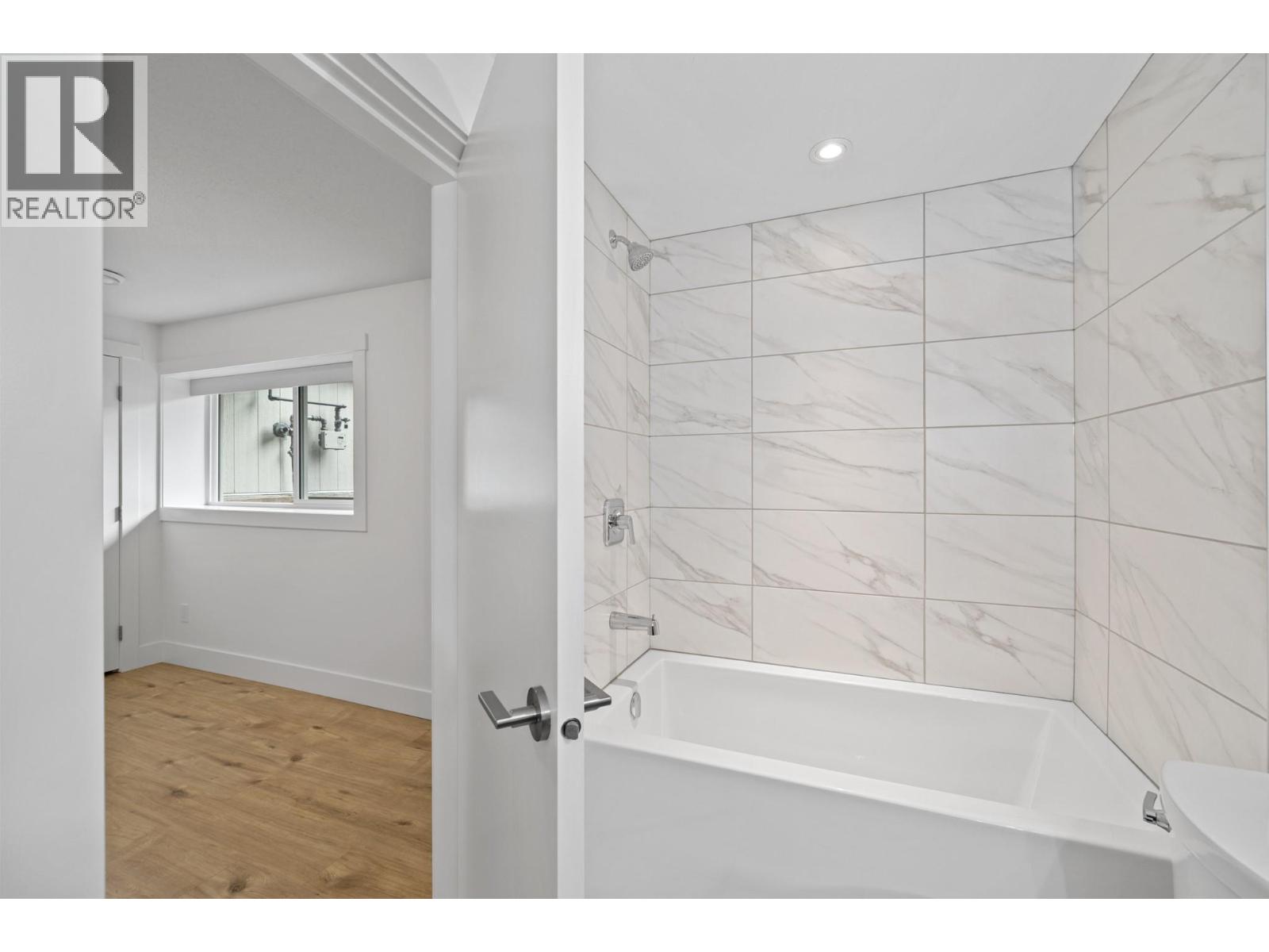 1315 Dehart Road, Kelowna, British Columbia  V1W 4N3 - Photo 52 - 10389704