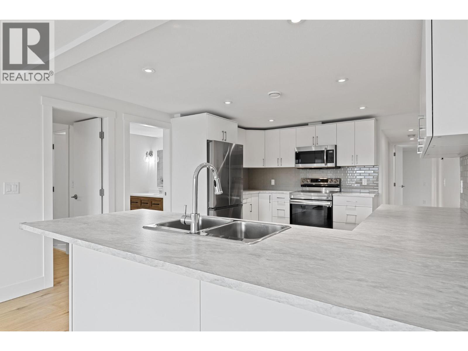 1315 Dehart Road, Kelowna, British Columbia  V1W 4N3 - Photo 54 - 10389704