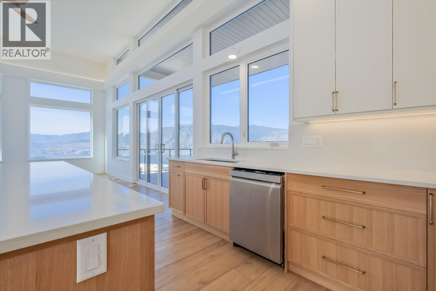 3331 Evergreen Drive Unit# 106, Penticton, British Columbia  V2A 0J3 - Photo 14 - 10390195