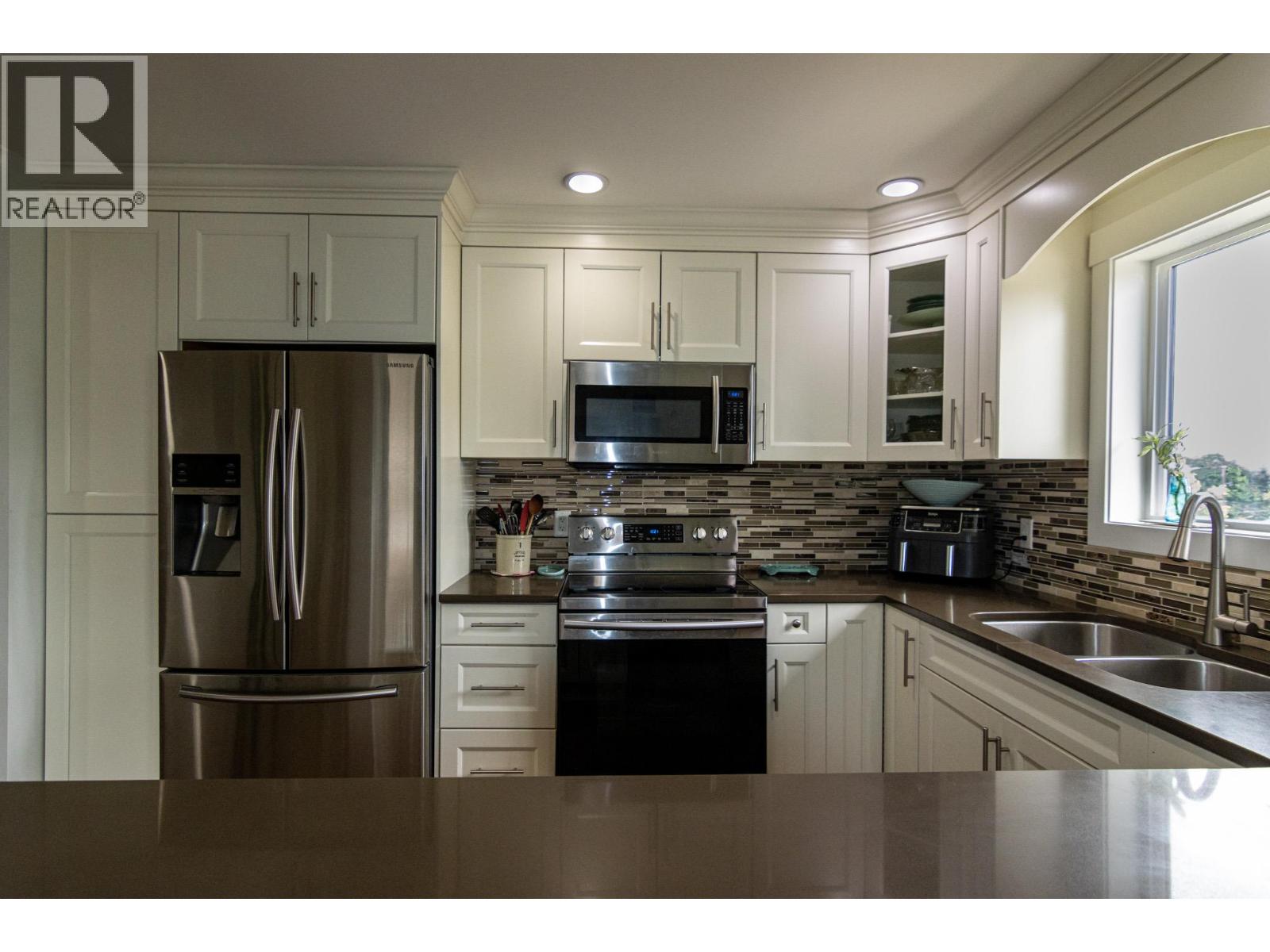 330 4 Avenue Se Unit# 402 Lot# 330, Salmon Arm, British Columbia  V1E 0E2 - Photo 35 - 10389505