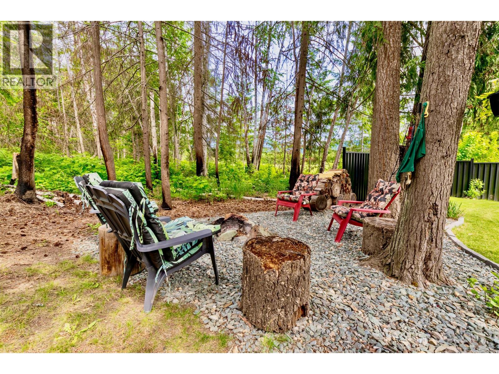5147 Tallington Drive, Celista, British Columbia  V0E 1M6 - Photo 9 - 10387731