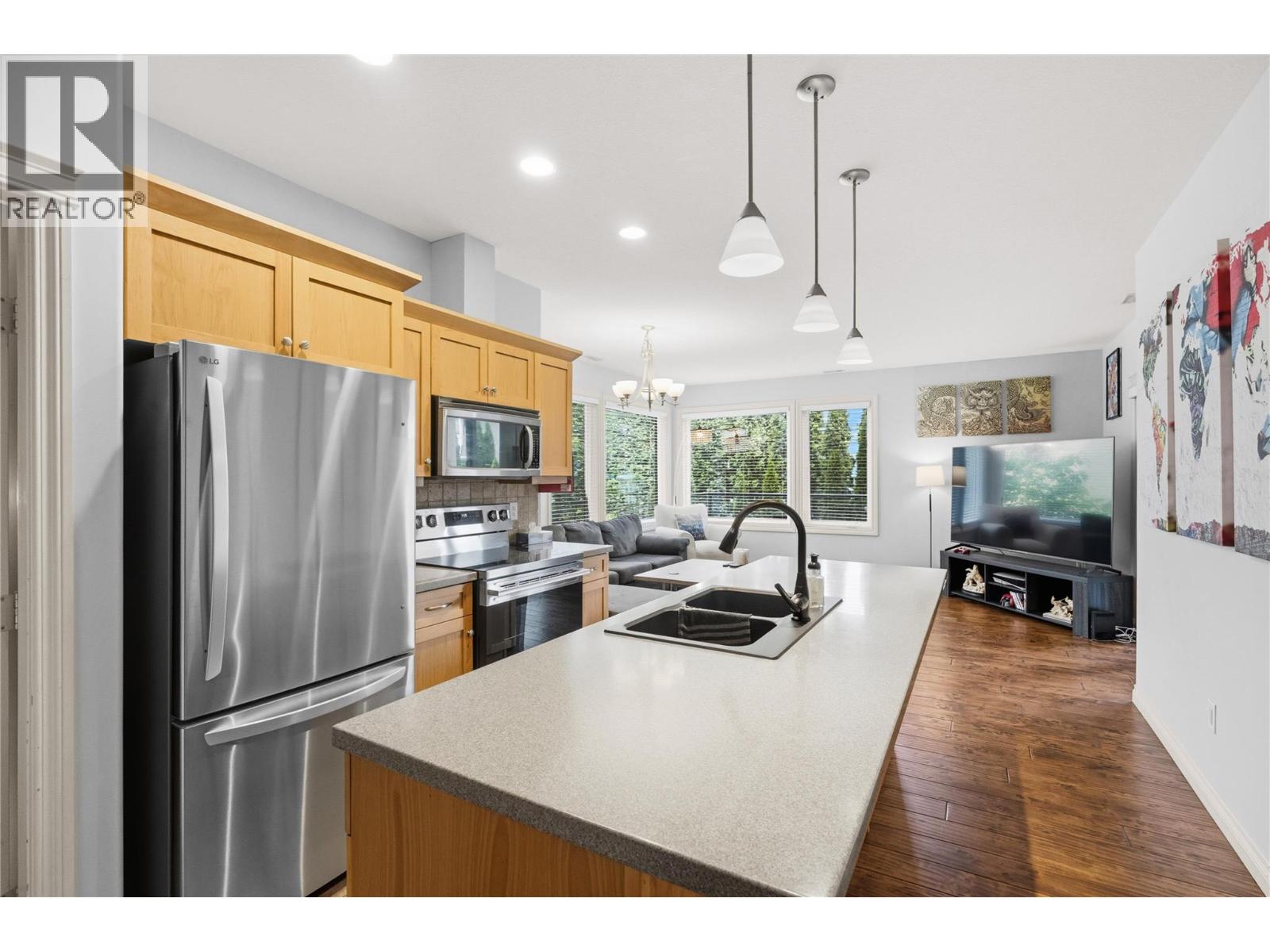 3311 Wilson Street Unit# 201, Penticton, British Columbia  V2A 8J3 - Photo 5 - 10389890