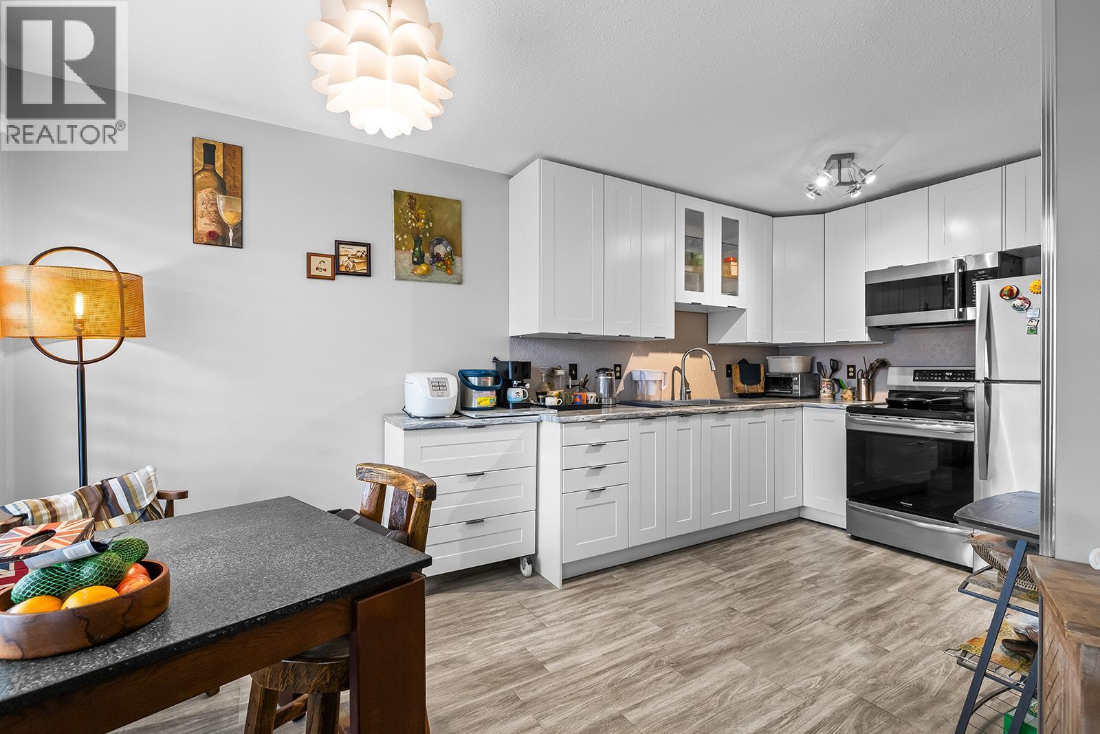 363 Gerstmar Road Unit# 6, Kelowna, British Columbia  V1X 4A6 - Photo 12 - 10389749