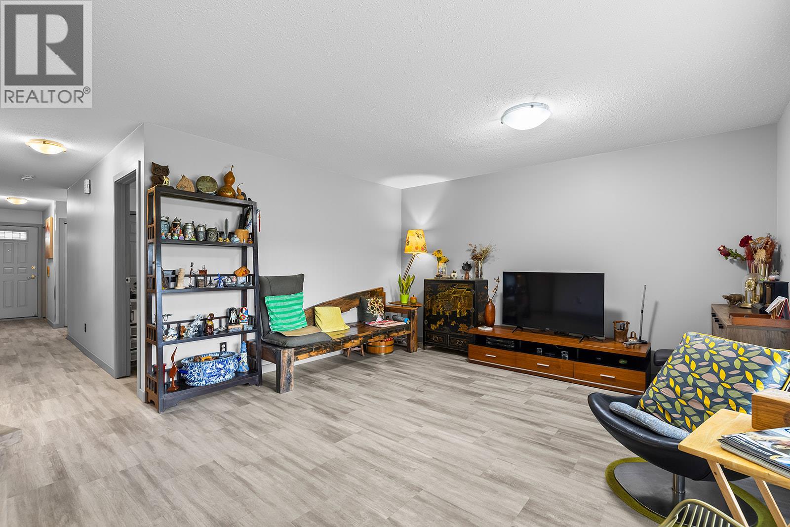 363 Gerstmar Road Unit# 6, Kelowna, British Columbia  V1X 4A6 - Photo 7 - 10389749