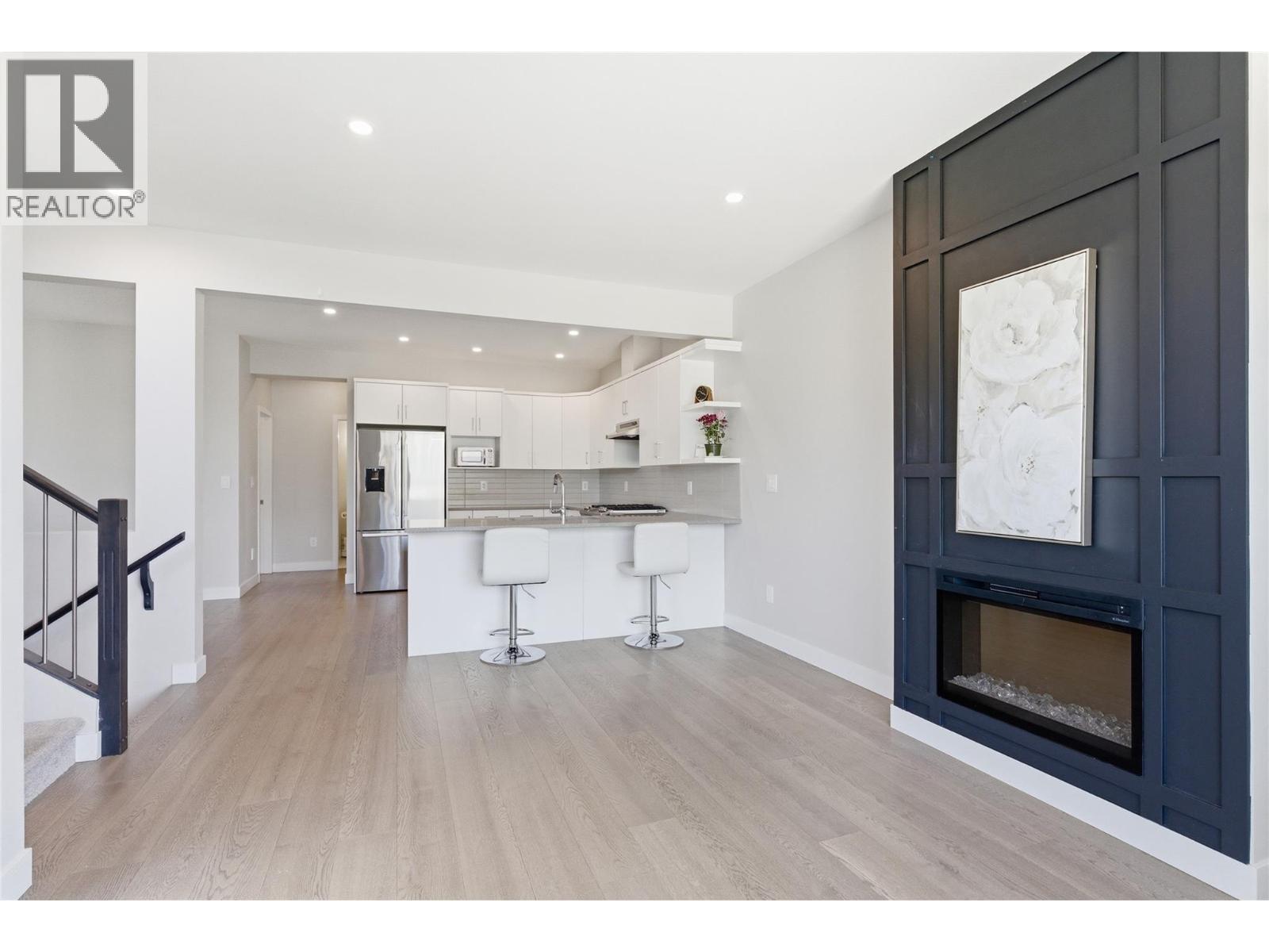 2045 Stagecoach Drive Unit# 105, Kamloops, British Columbia  V2B 0H8 - Photo 11 - 10390091