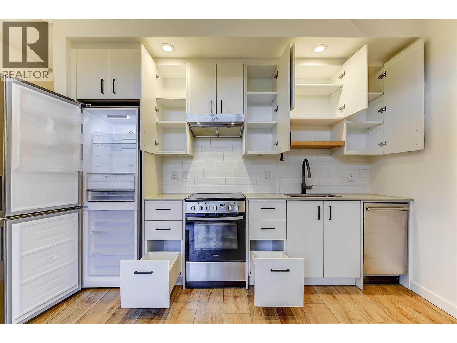 660 Cawston Avenue N Unit# 106, Kelowna, British Columbia  V1Y 9M1 - Photo 18 - 10390015