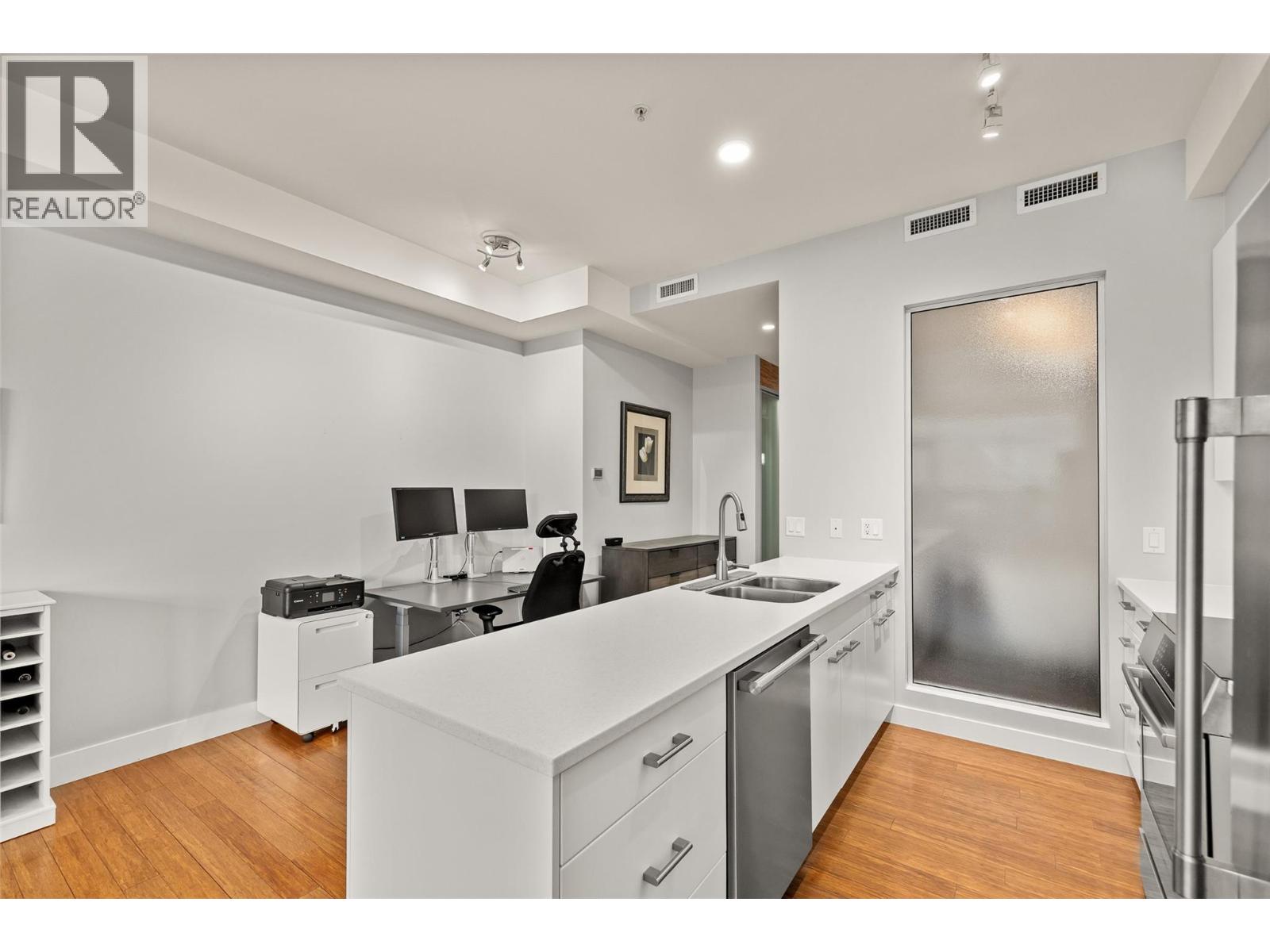 1289 Ellis Street Unit# 214, Kelowna, British Columbia  V1Y 1Z6 - Photo 10 - 10389785