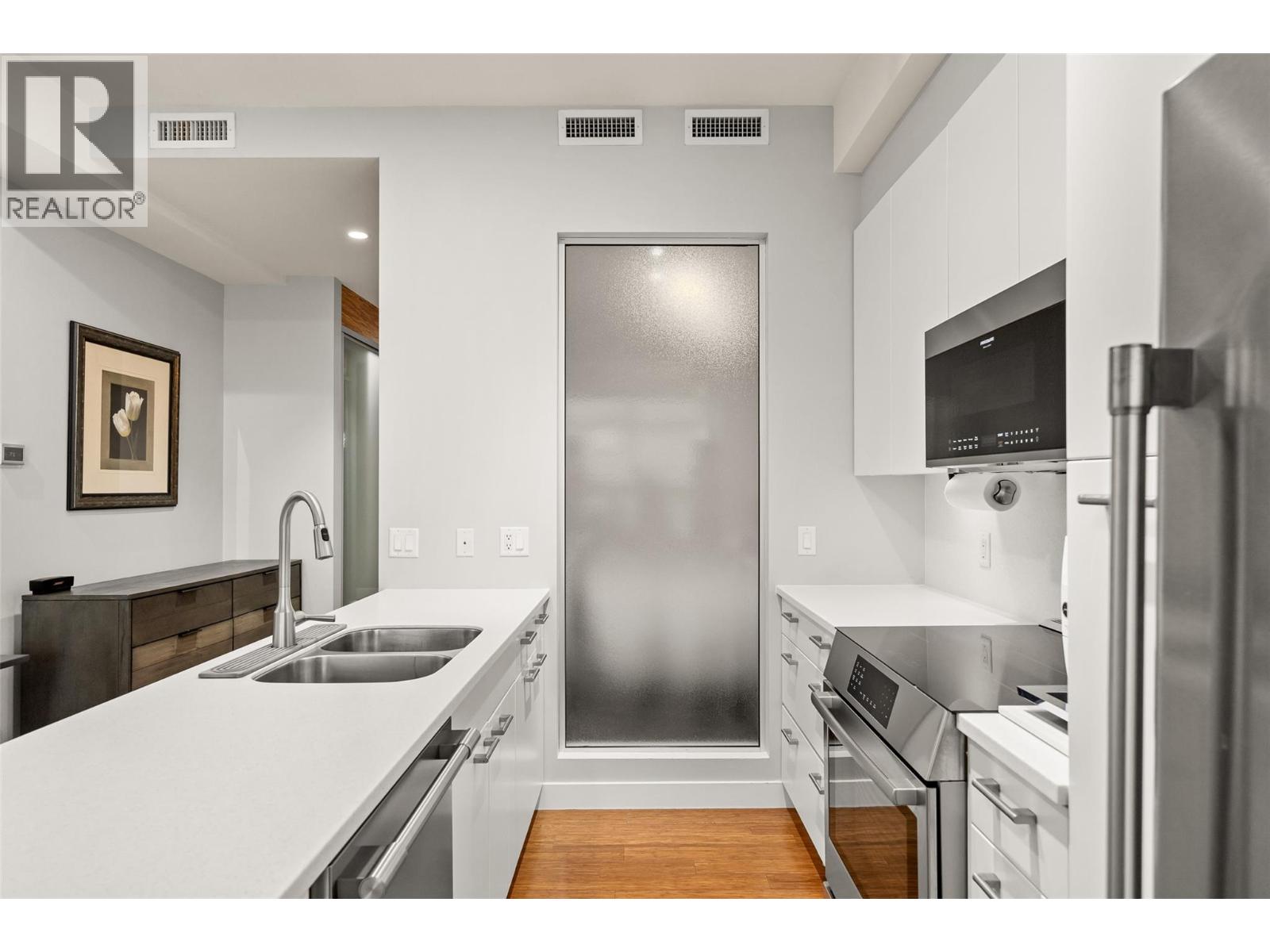 1289 Ellis Street Unit# 214, Kelowna, British Columbia  V1Y 1Z6 - Photo 8 - 10389785