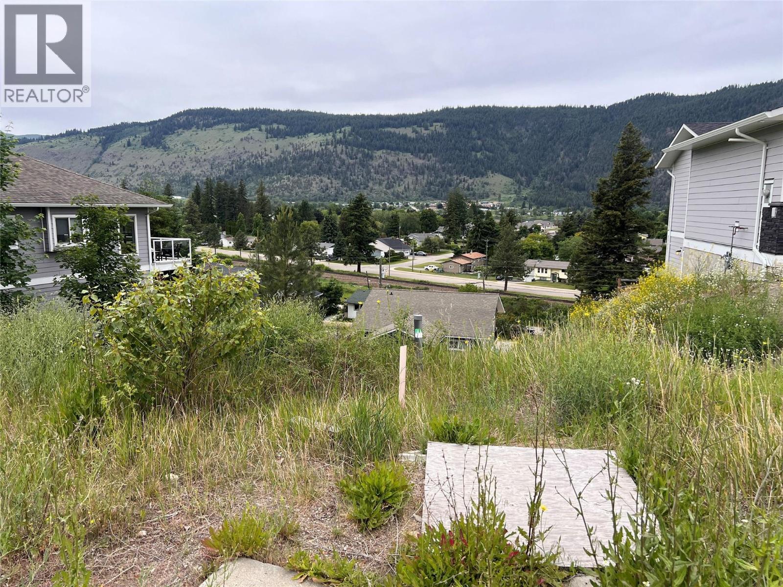 1248 Montgomery Place, Chase, British Columbia  V0E 1M0 - Photo 1 - 10390221