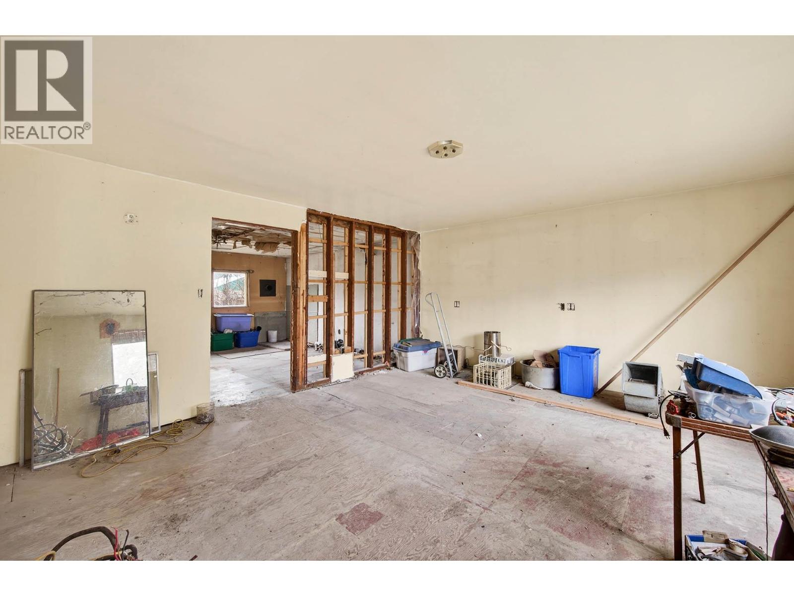 439 Campbell Avenue, Kamloops, British Columbia  V2B 3R8 - Photo 8 - 10390178